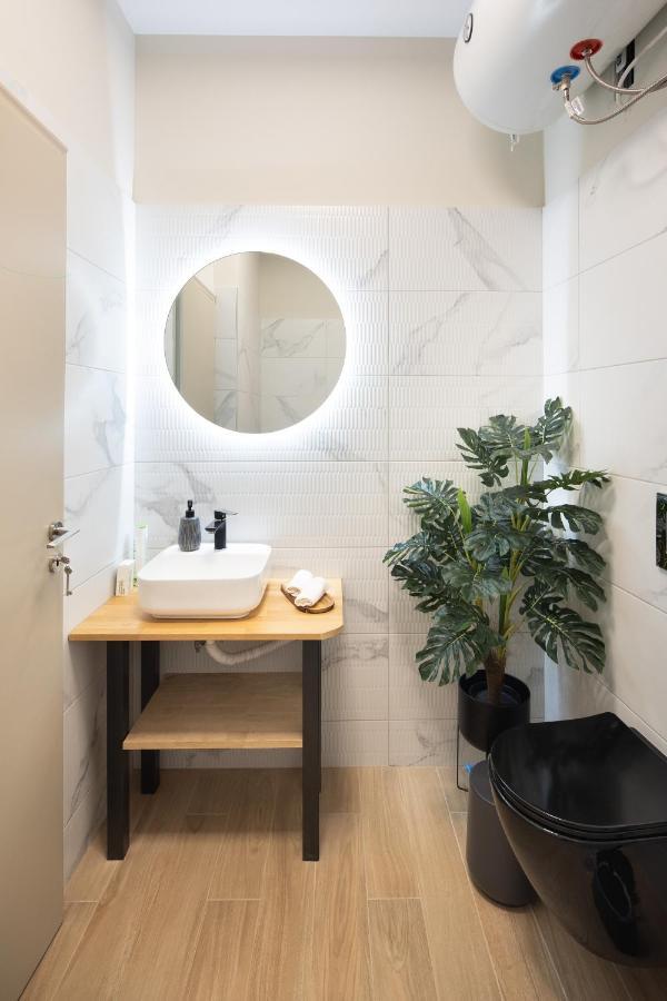 Designed Studio - Walking Distance From Acropolis 雅典 外观 照片